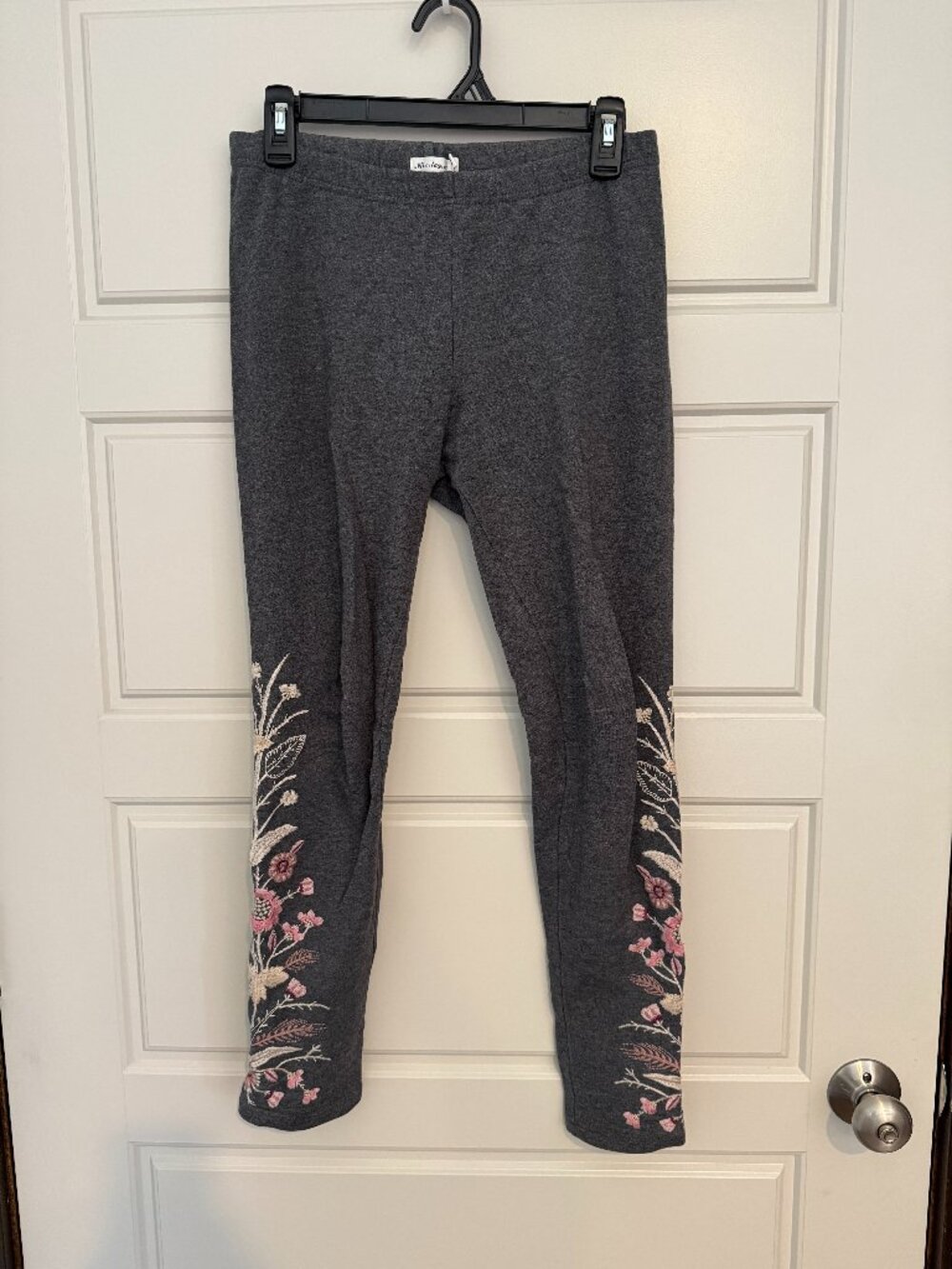 Johnny Was Gray Floral Embroidered Pants Johnny Was Pink Embroidered Leggings Sm